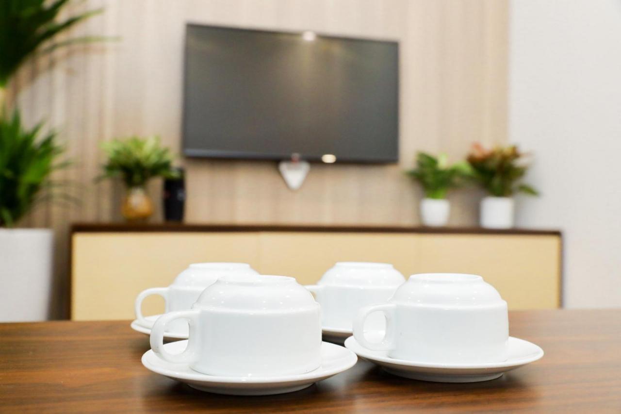 Wins Apartment Hanoi Buitenkant foto